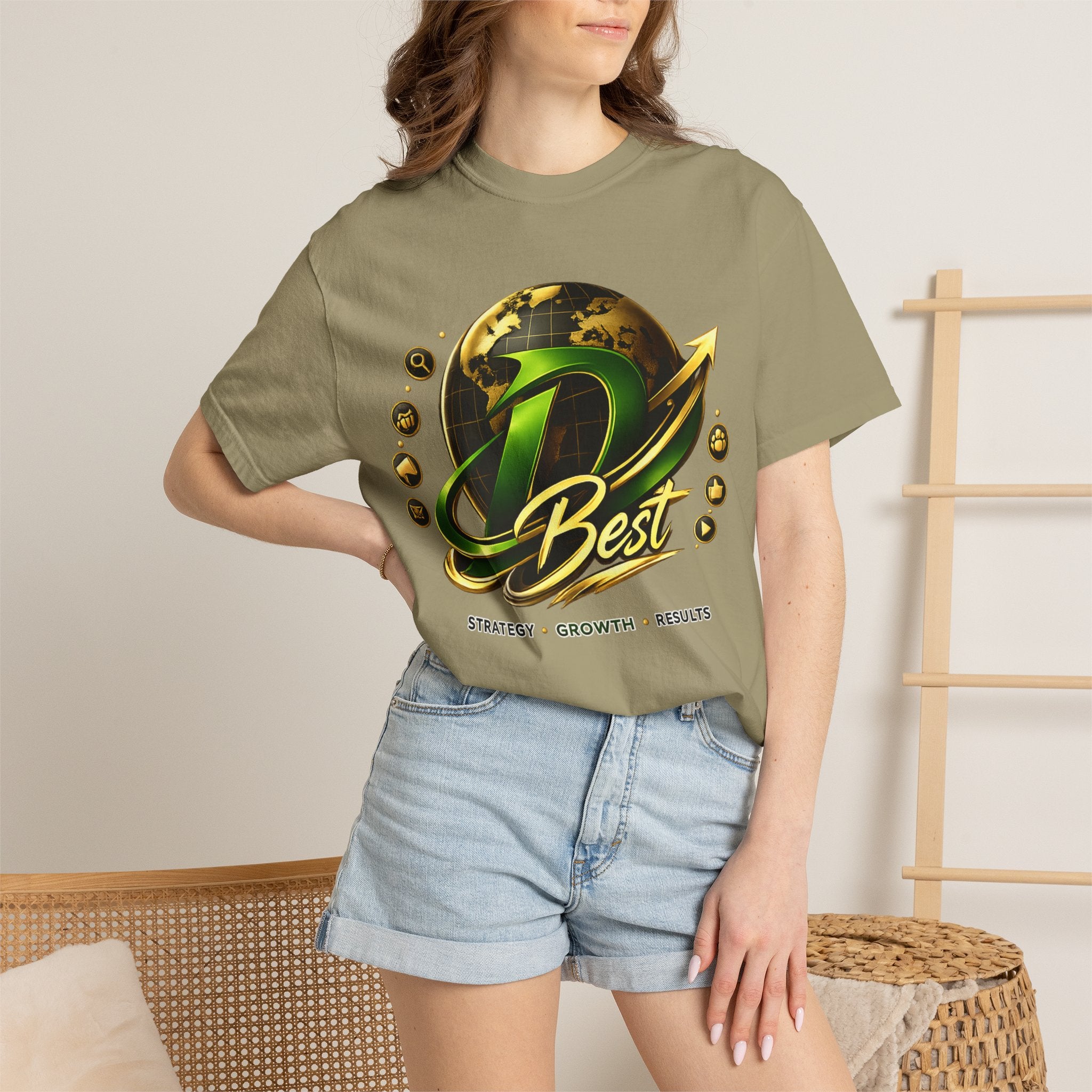 D Best Globe Arrow logo T-shirt | Strategy Growth Results tee