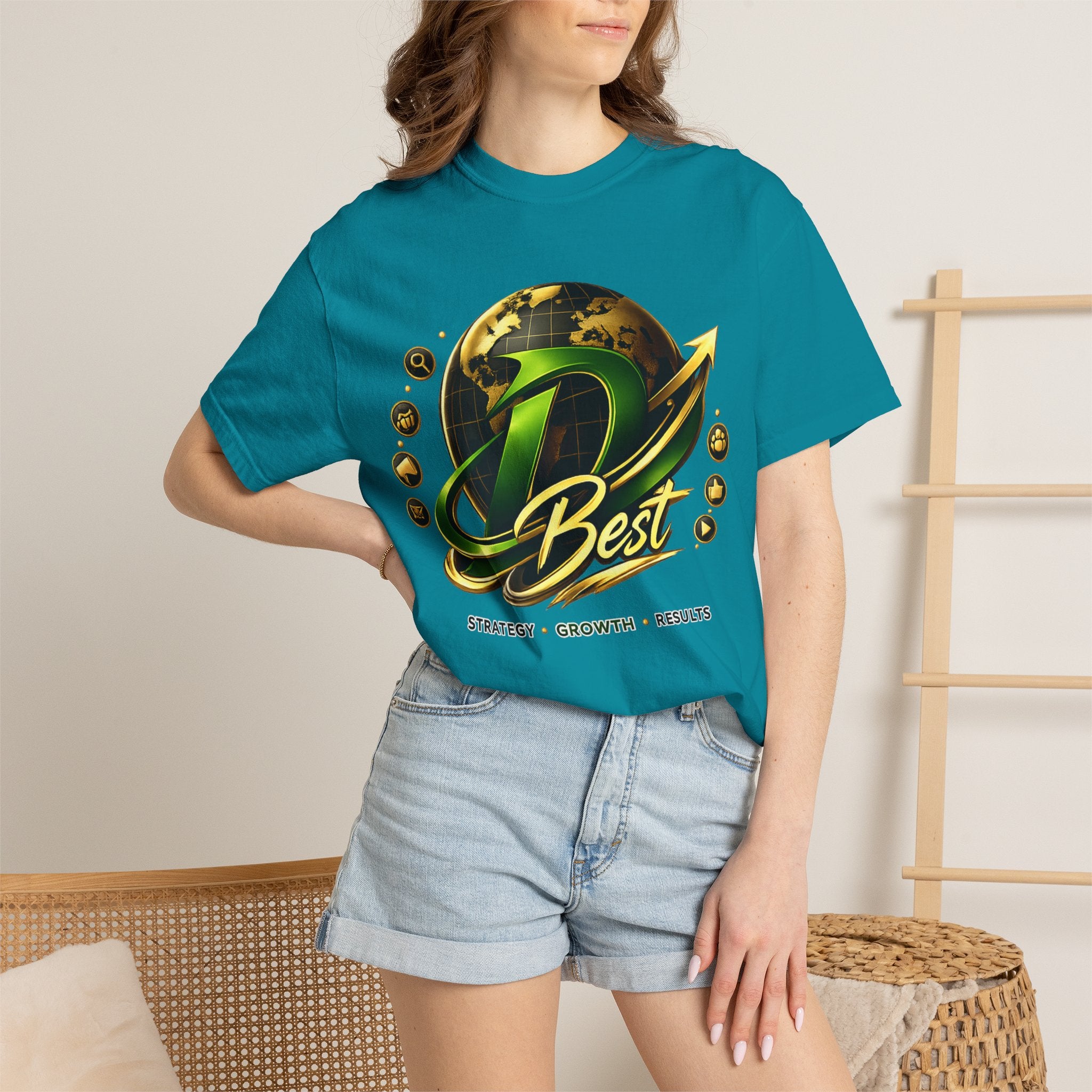 D Best Globe Arrow logo T-shirt | Strategy Growth Results tee